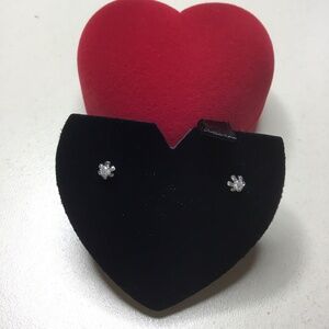 14k White Gold Diamond Studs